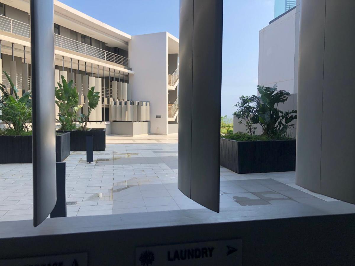 Coral Point Apartment Umhlanga Luaran gambar